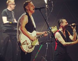 Depeche Mode Global Spirit Tour 2017-06-03.jpg
