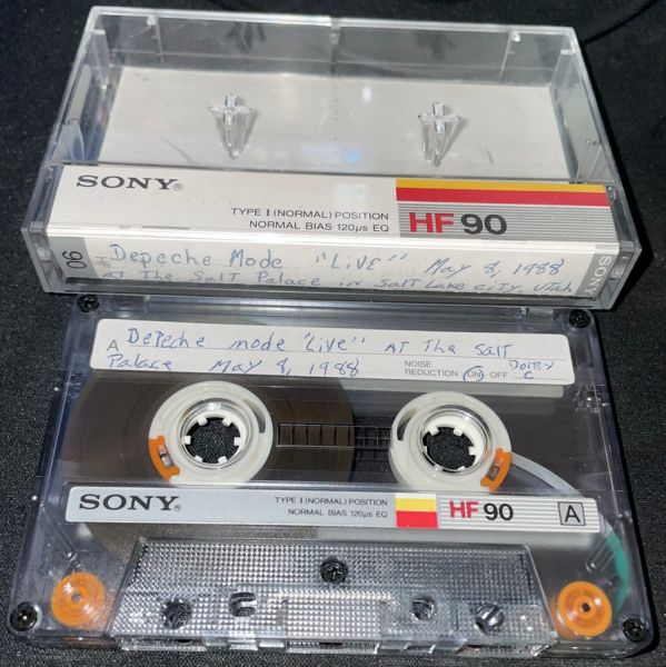 File:Tape-1988-05-08.jpg