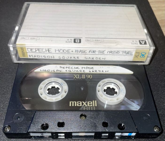 File:Tape-1987-12-18.jpg