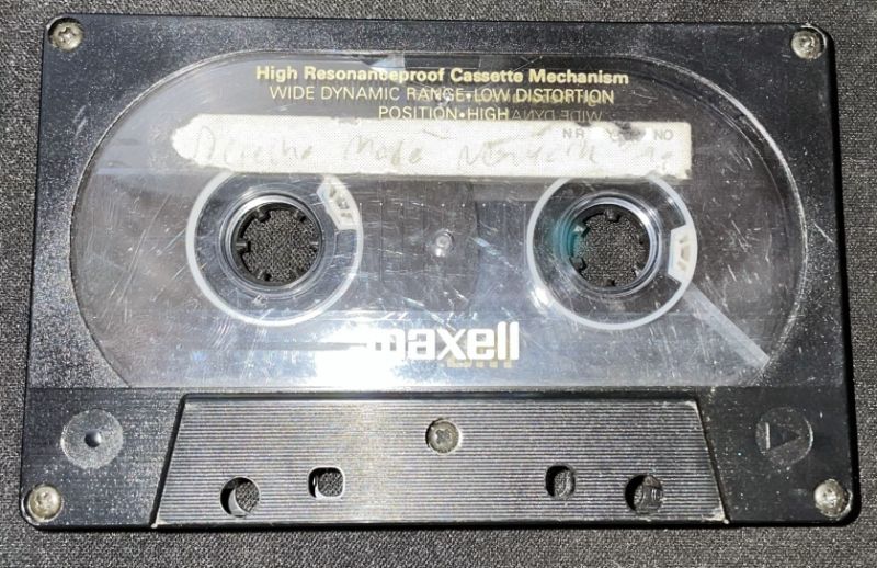 File:Tape-1990-06-18.jpg